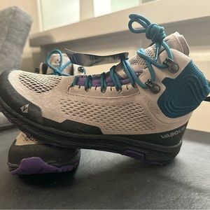 Vasque Summer Hiking Boots! Size 7.